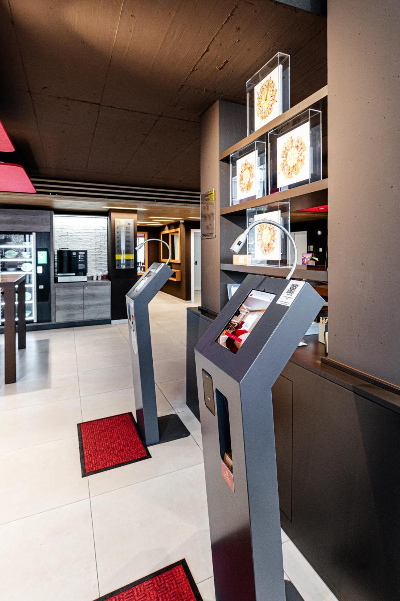 Los Lorentes Hotel Bern City Buitenkant foto